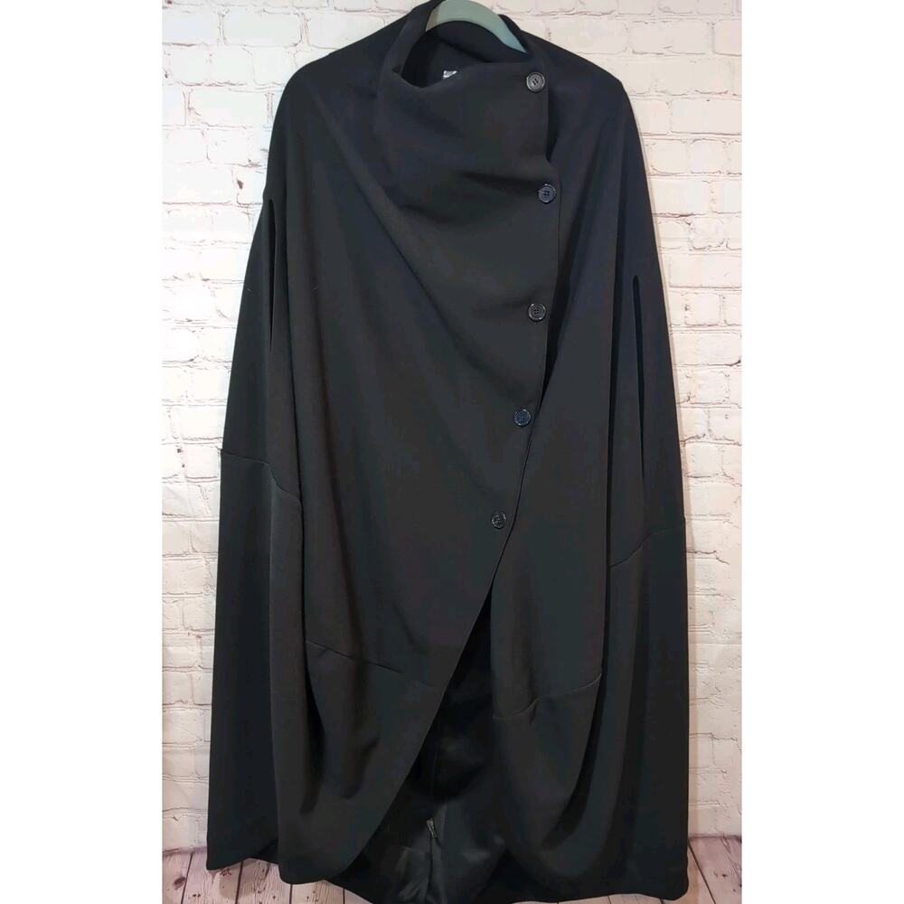Evryday Jane Gail Travel Pod Cape Black NWT PLUS size 2X/3X Poncho Minimalist - Picture 7 of 16